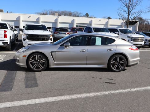 Used 2013 Porsche Panamera 4 image 7
