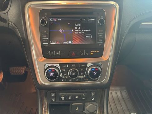Used 2015 GMC Acadia Denali AWD/4WD image 4