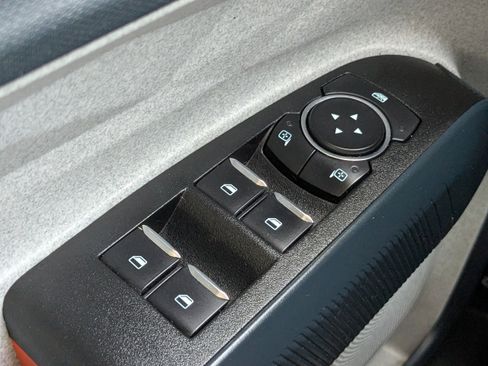 Used 2024 Ford Maverick XLT image 23