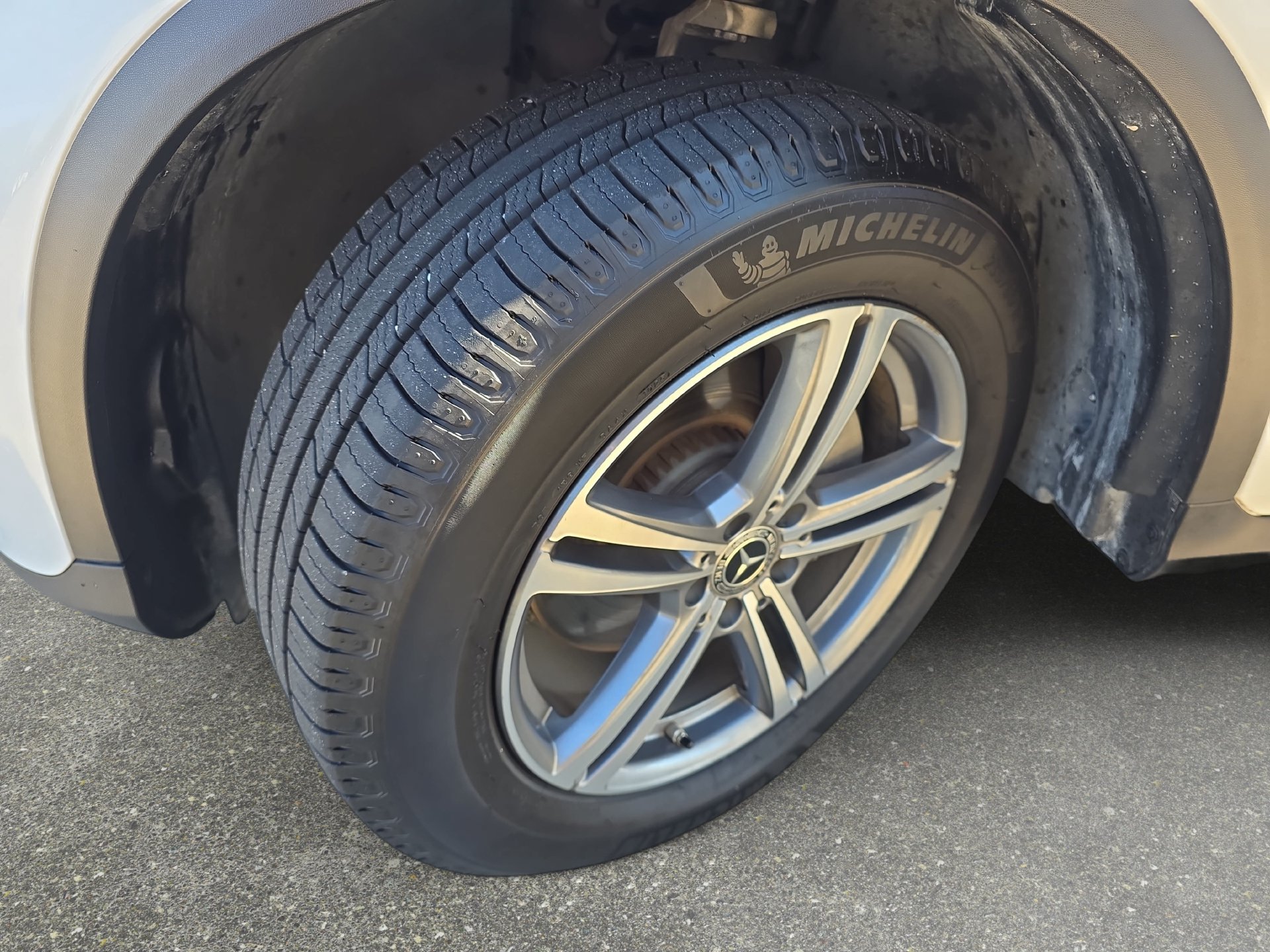 Used 2021 Mercedes-Benz GLC 300 4MATIC image 31