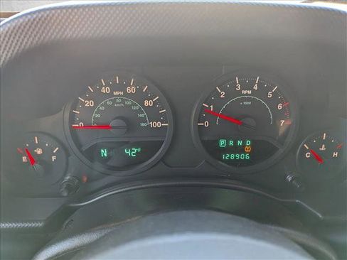 Used 2009 Jeep Wrangler X image 10