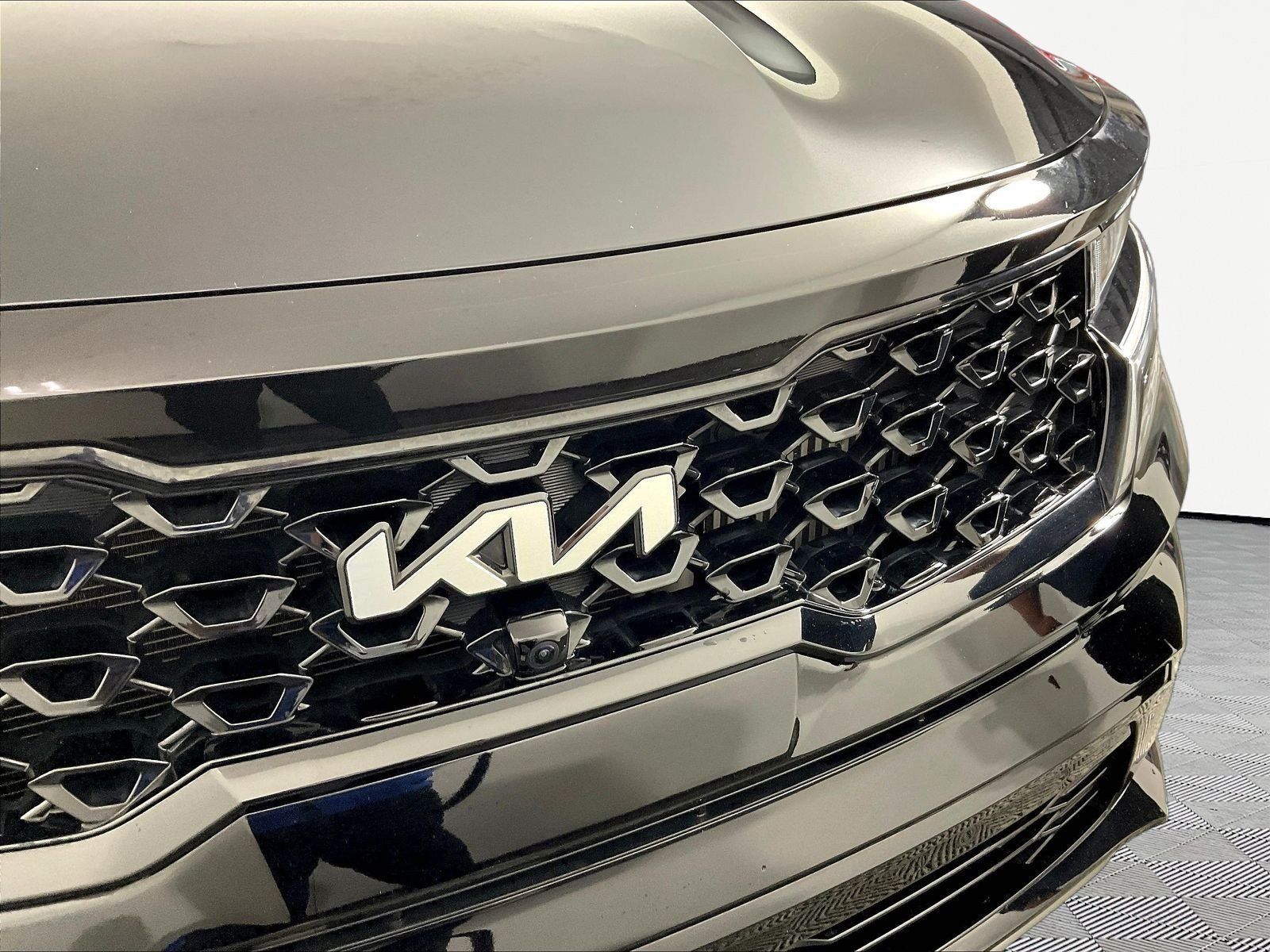 Used 2023 Kia Sorento SX AWD/4WD image 34