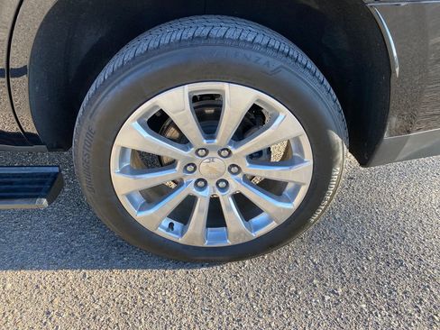 Used 2023 Chevrolet Tahoe Premier image 32