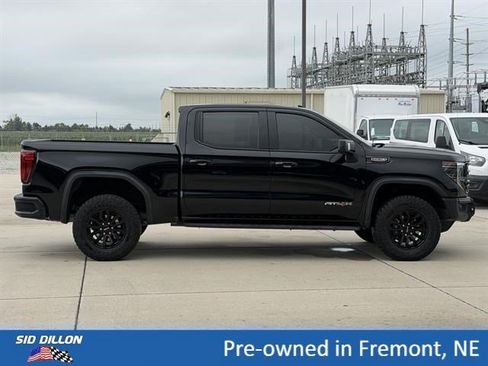Certified 2023 GMC Sierra 1500 AT4X AWD/4WD image 3