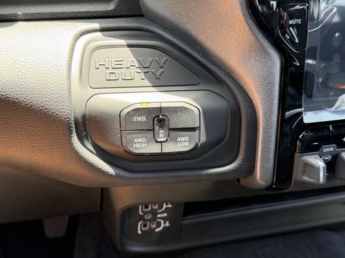 Used 2025 RAM 2500 Tradesman AWD/4WD image 24