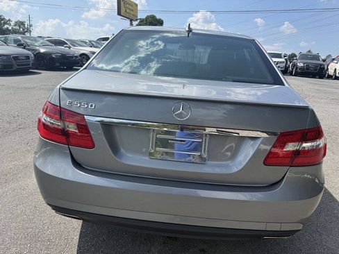 Used 2010 Mercedes-Benz E 550 Sedan w/ Premium 1 Pkg image 6