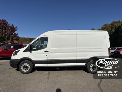 New 2026 Ford Transit 250 148 Medium Roof image 9