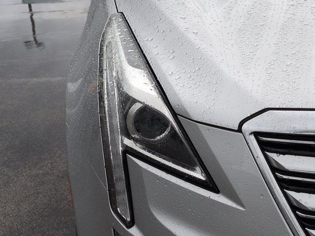 Used 2019 Cadillac XT5 FWD image 10