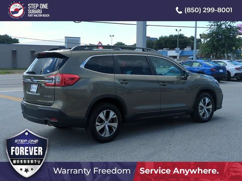 Used 2023 Subaru Ascent Premium w/ Convenience Package AWD/4WD image 7