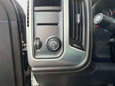 Used 2017 GMC Sierra 1500 SLE w/ SLE Value Package RWD image 29