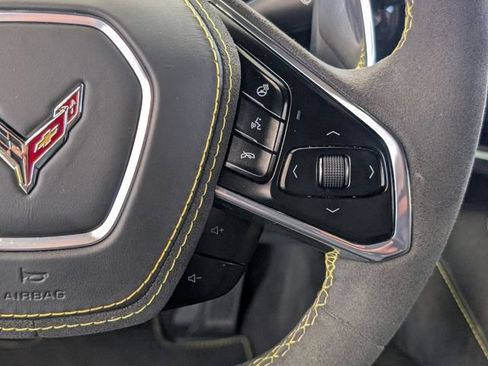 Used 2023 Chevrolet Corvette Stingray Premium Conv w/ Z51 Performance Package image 26