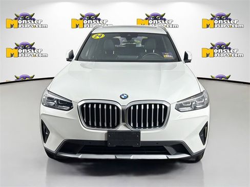 Used 2024 BMW X3 xDrive30i image 2