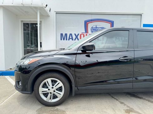 Used 2024 Nissan Kicks S FWD image 30