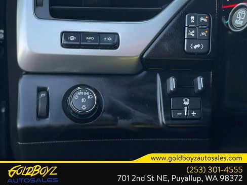 Used 2017 Chevrolet Tahoe Premier image 27