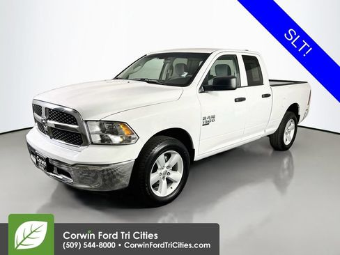 Used 2024 RAM 1500 Classic SLT AWD/4WD image 5