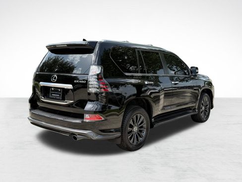 Used 2023 Lexus GX 460 Premium w/ Accessory Package AWD/4WD image 9