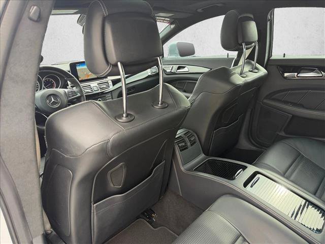 Used 2015 Mercedes-Benz CLS 63 AMG S-Model w/ Premium Package II image 18