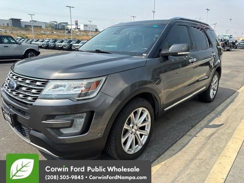 Used 2016 Ford Explorer Limited w/ Equipment Group 301A AWD/4WD image 3