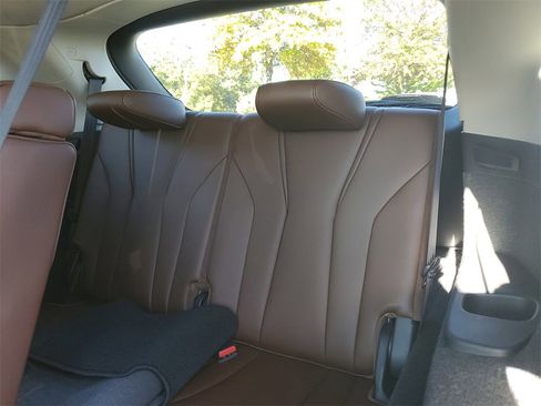 Certified 2023 Acura MDX FWD w/ Technology Package image 15