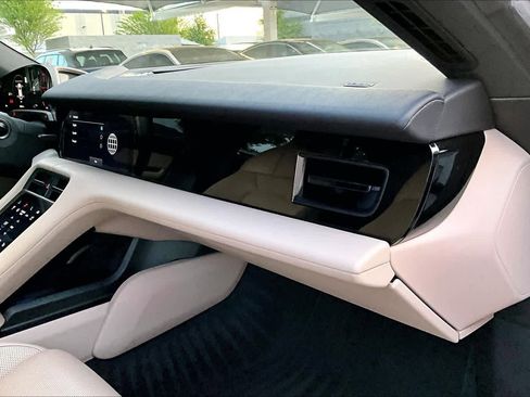 Used 2022 Porsche Taycan 4 Cross Turismo image 18