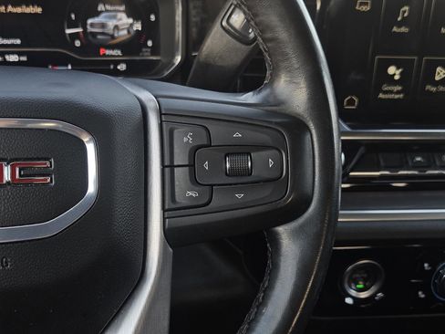 Used 2024 GMC Sierra 1500 SLT image 17