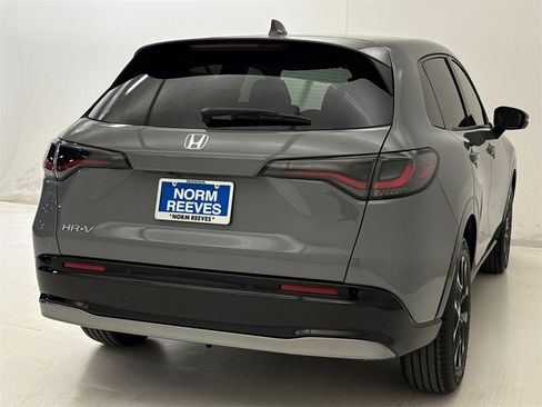 New 2026 Honda HR-V EX-L image 9