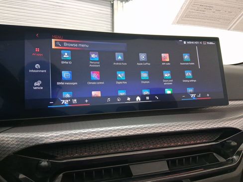 Certified 2025 BMW M440i Convertible w/ Premium Package image 19