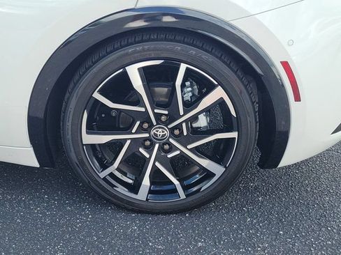 Used 2024 Toyota Prius Prime Premium w/ Advanced Technology Package FWD image 30