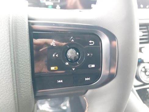 New 2025 Nissan Armada PRO-4X image 19