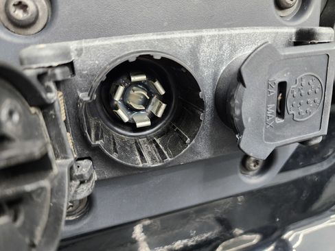 Used 2024 RAM 3500 Laramie w/ Night Edition image 35