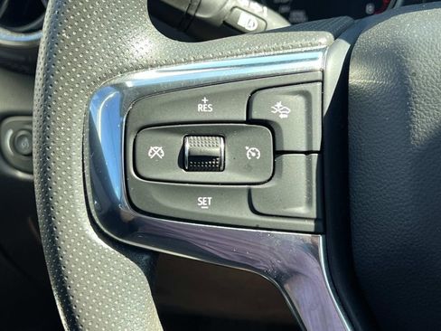 Used 2022 Chevrolet Blazer LT FWD image 21