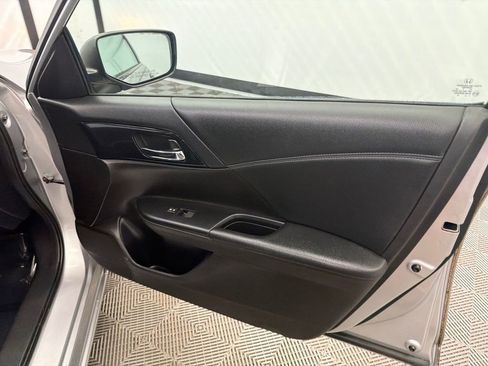 Used 2014 Honda Accord Sport image 15