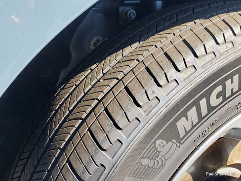 Used 2024 Ford Escape ST-Line w/ Tech Pack #1 image 8