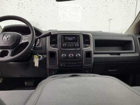 Used 2018 RAM 2500 Tradesman w/ Chrome Appearance Group image 18