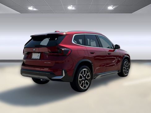 Used 2026 BMW X1 xDrive28i AWD/4WD image 7