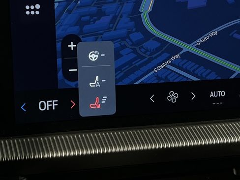 Used 2025 Ford Explorer ST-Line w/ ST-Line Street Pack image 22