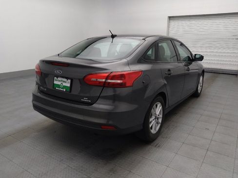 Used 2016 Ford Focus SE FWD image 9
