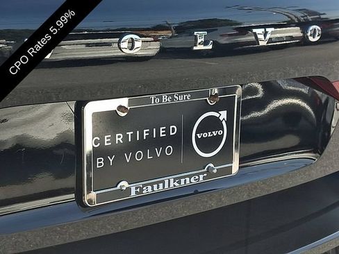Certified 2023 Volvo XC60 B5 Plus w/ Climate Package AWD/4WD image 33