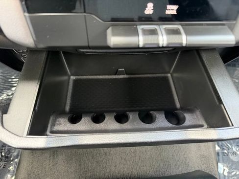 Used 2020 RAM 1500 Big Horn AWD/4WD image 24