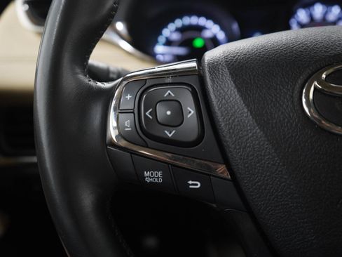Used 2014 Toyota Avalon Limited FWD image 23