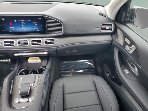 Certified 2026 Mercedes-Benz GLS 450 4MATIC image 15