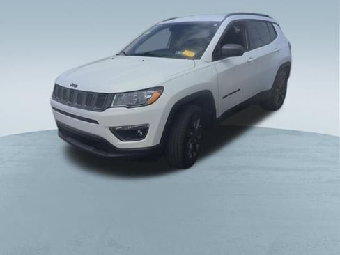 Used 2021 Jeep Compass Latitude AWD/4WD image 10