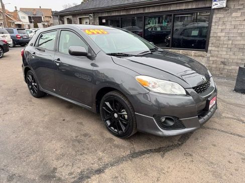 Used 2009 Toyota Matrix XRS image 1