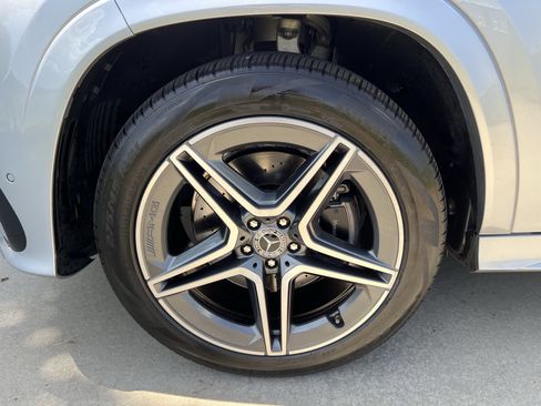 Certified 2024 Mercedes-Benz GLS 450 4MATIC image 13
