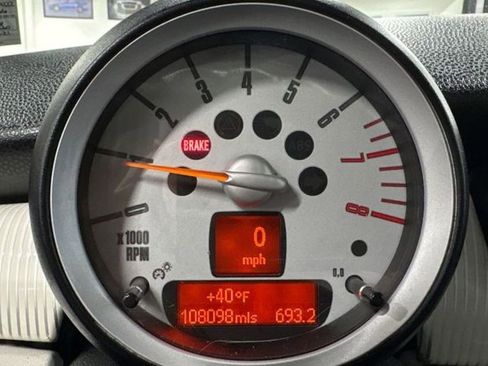 Used 2010 MINI Cooper Hardtop image 43