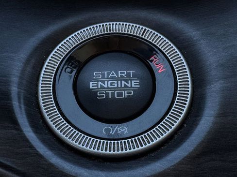 Used 2021 Jeep Grand Cherokee L Limited w/ Trailer Tow Package image 22