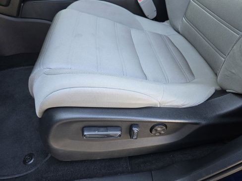 Used 2018 Honda CR-V EX image 14