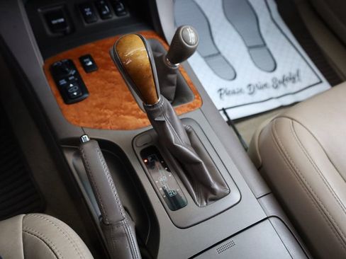 Used 2006 Lexus GX 470 image 42