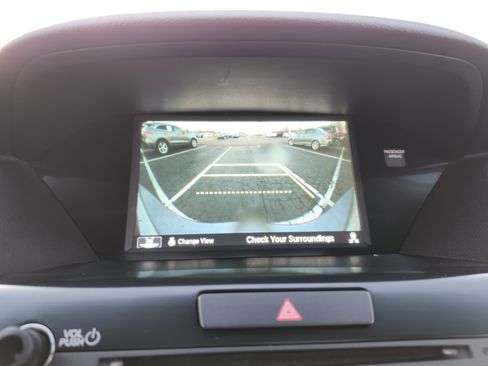 Used 2020 Acura MDX SH-AWD w/ Technology Package image 6