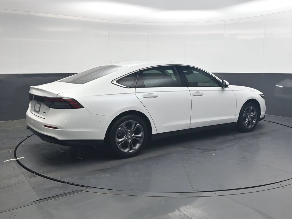 Certified 2026 Honda Accord EX-L image 4